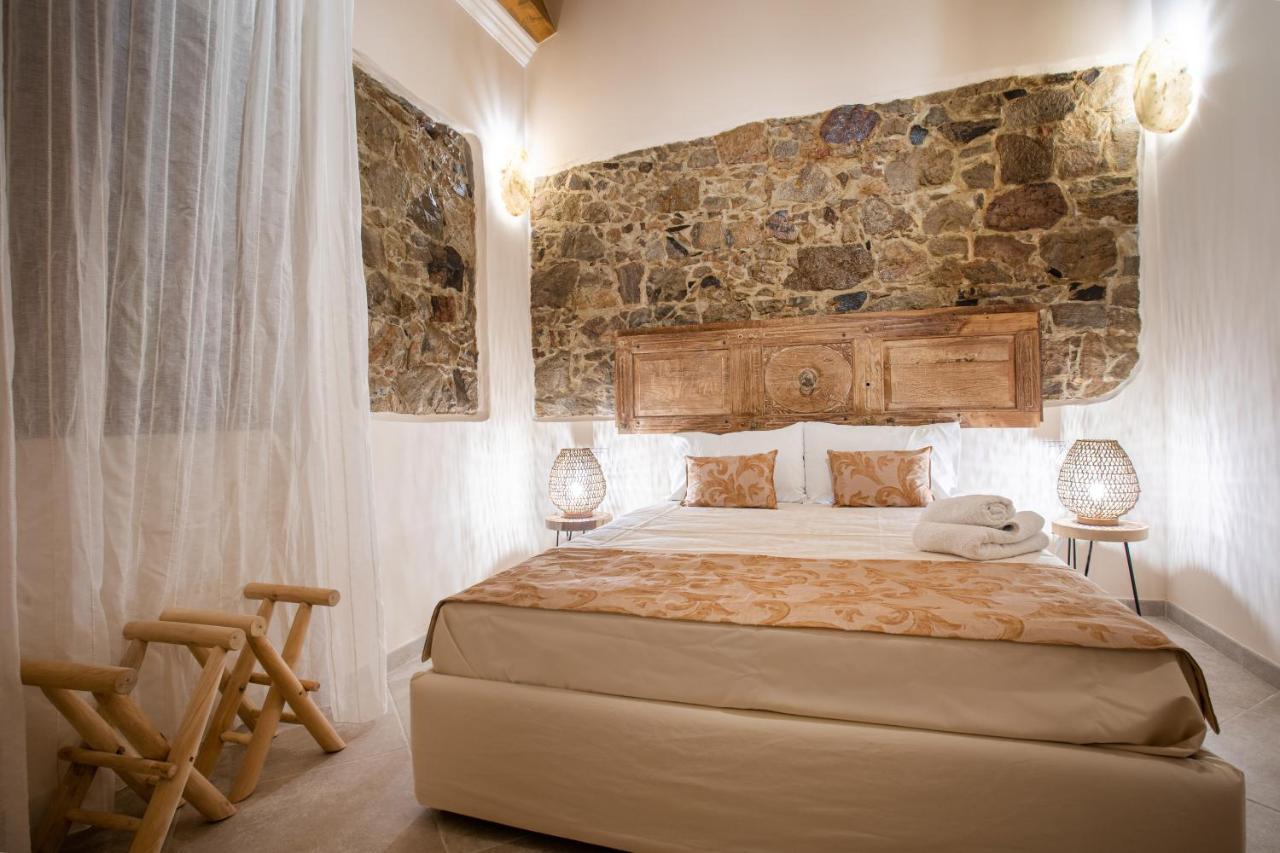 Moon'S Tower Suite&Rooms Portoscuso Εξωτερικό φωτογραφία