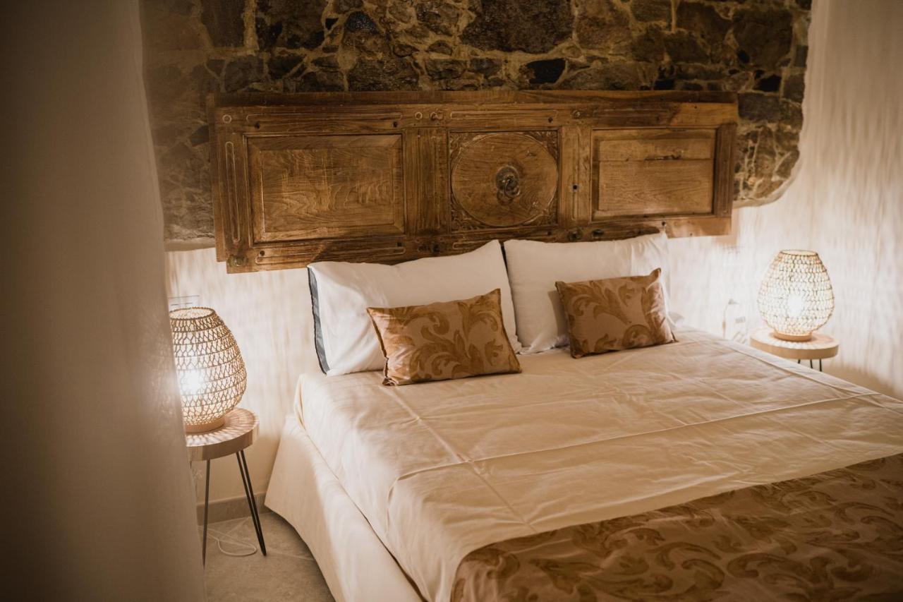 Moon'S Tower Suite&Rooms Portoscuso Εξωτερικό φωτογραφία