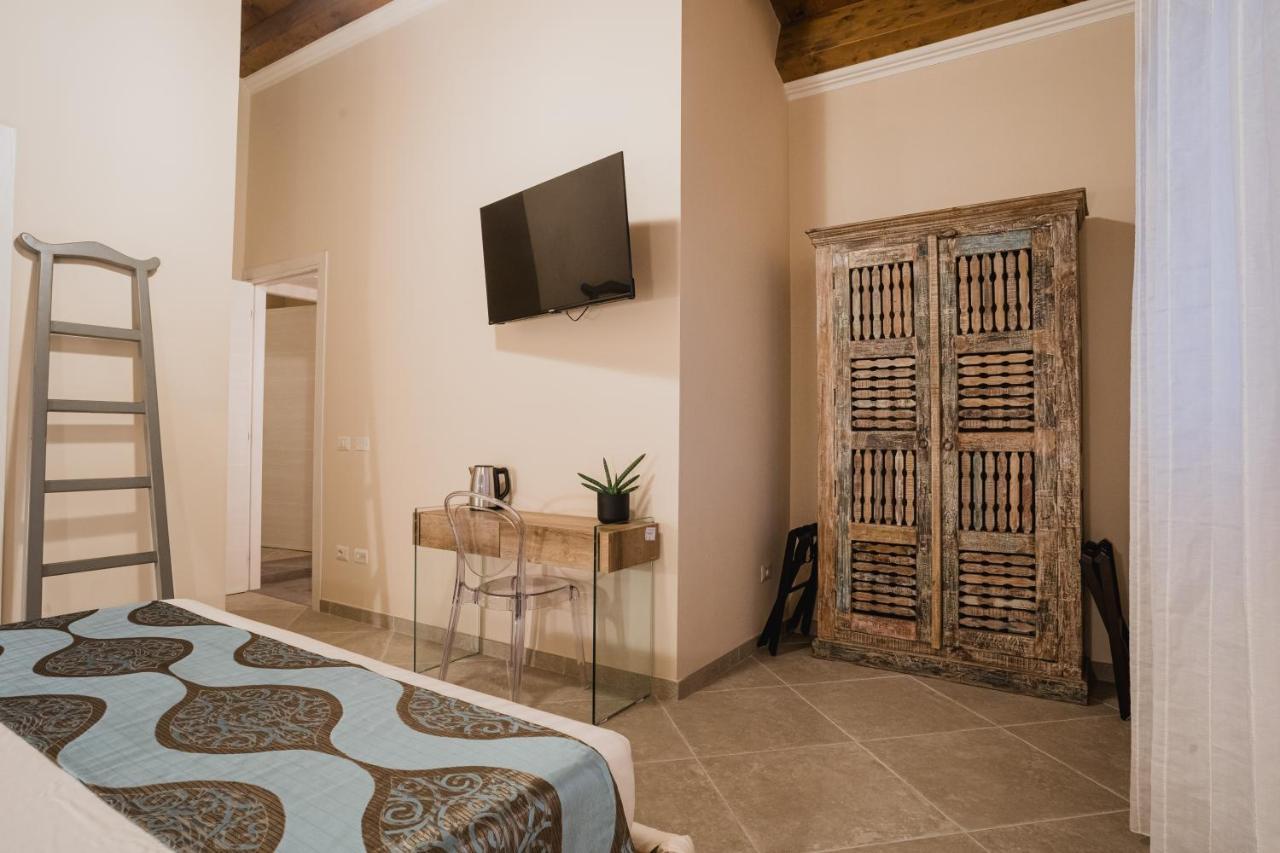 Moon'S Tower Suite&Rooms Portoscuso Εξωτερικό φωτογραφία