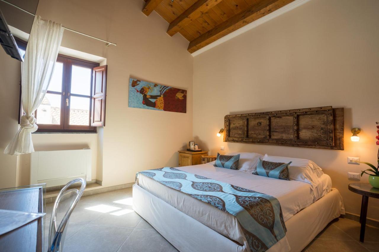 Moon'S Tower Suite&Rooms Portoscuso Εξωτερικό φωτογραφία