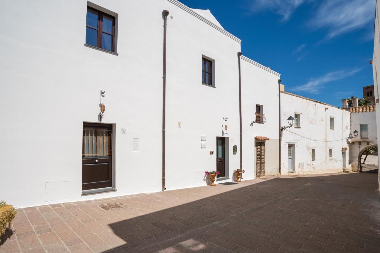 Moon'S Tower Suite&Rooms Portoscuso Εξωτερικό φωτογραφία