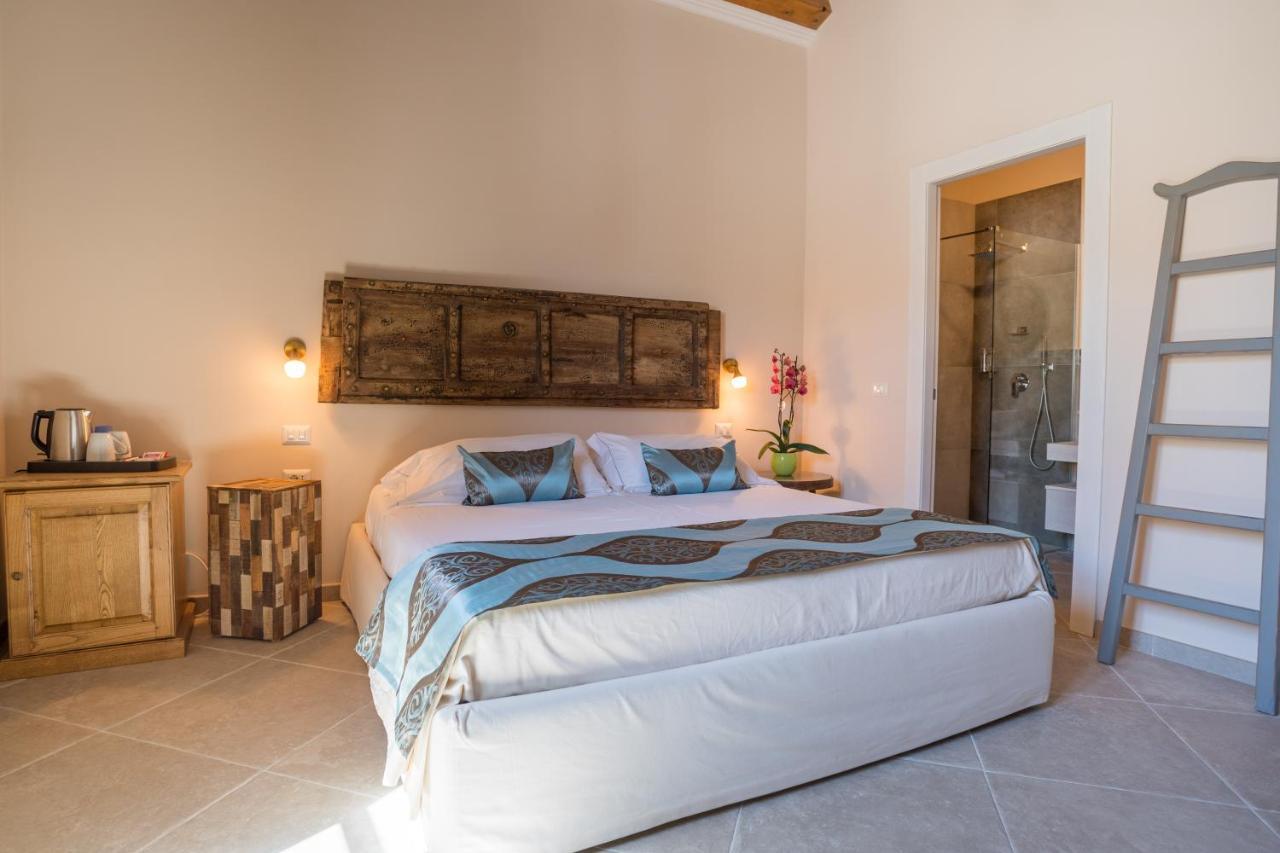 Moon'S Tower Suite&Rooms Portoscuso Εξωτερικό φωτογραφία